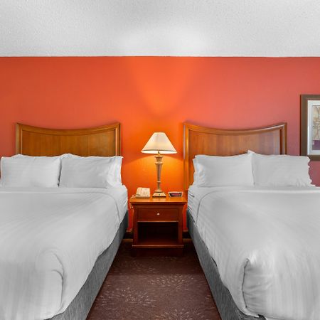 Holiday Inn Express Chicago-Downers Grove By Ihg Exterior foto