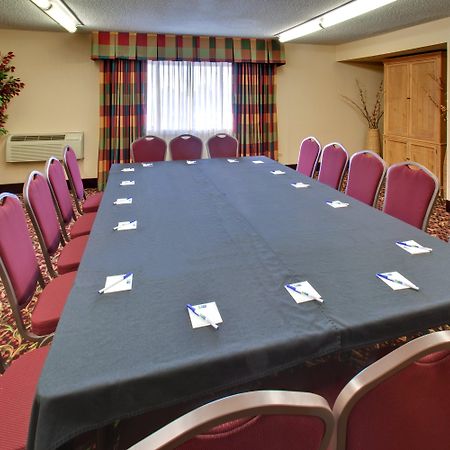 Holiday Inn Express Chicago-Downers Grove By Ihg Einrichtungen foto