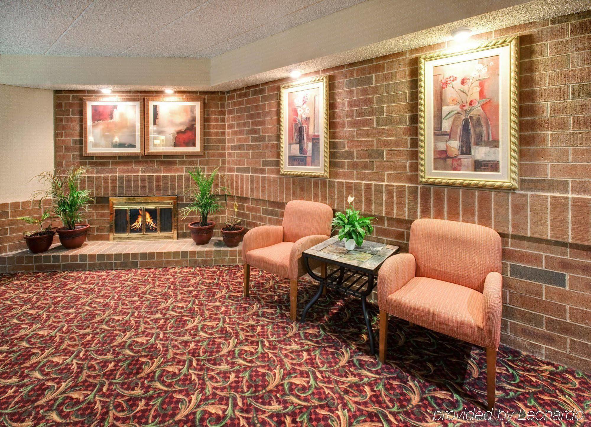 Holiday Inn Express Chicago-Downers Grove By Ihg Interior foto