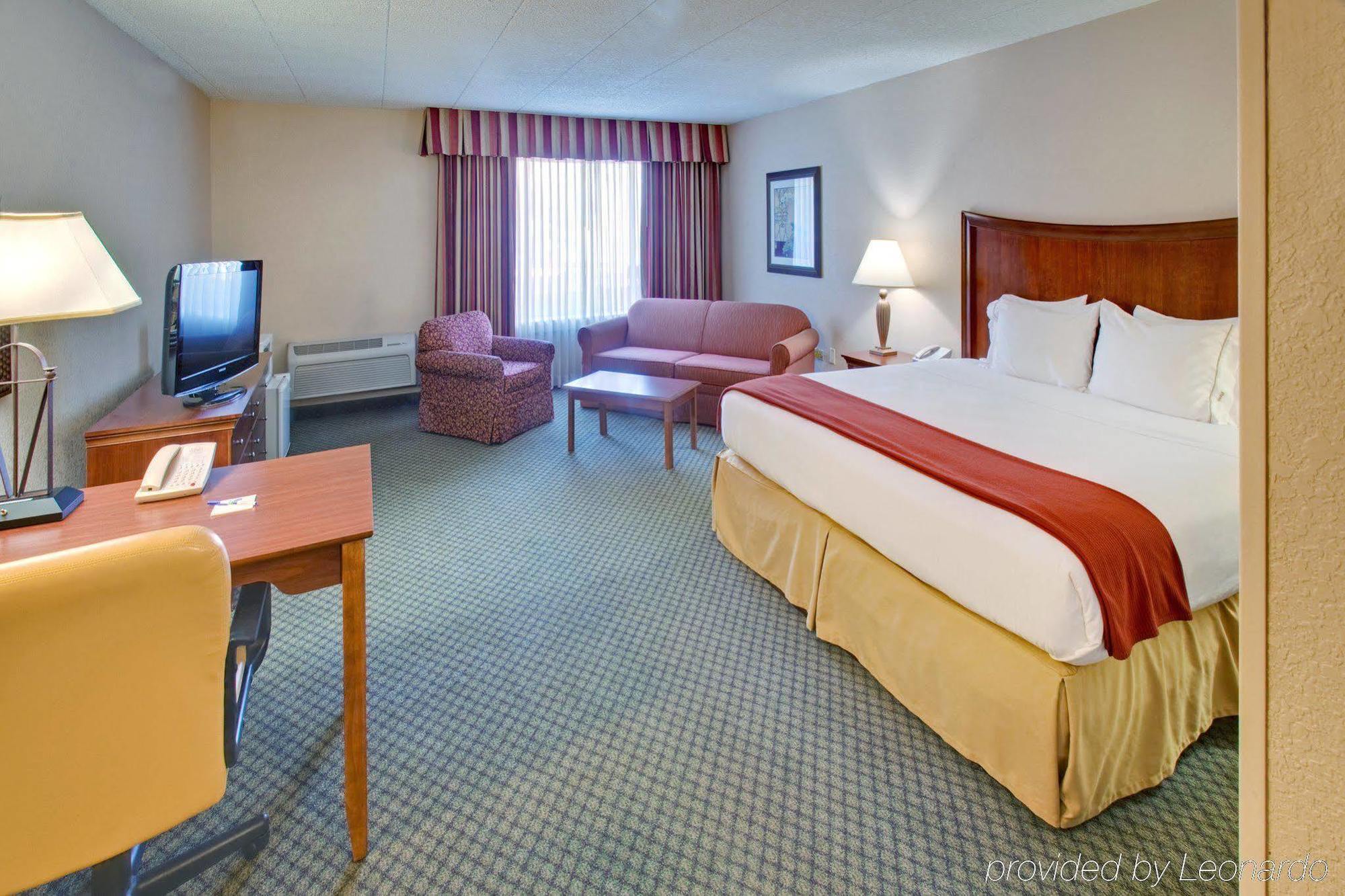 Holiday Inn Express Chicago-Downers Grove By Ihg Exterior foto